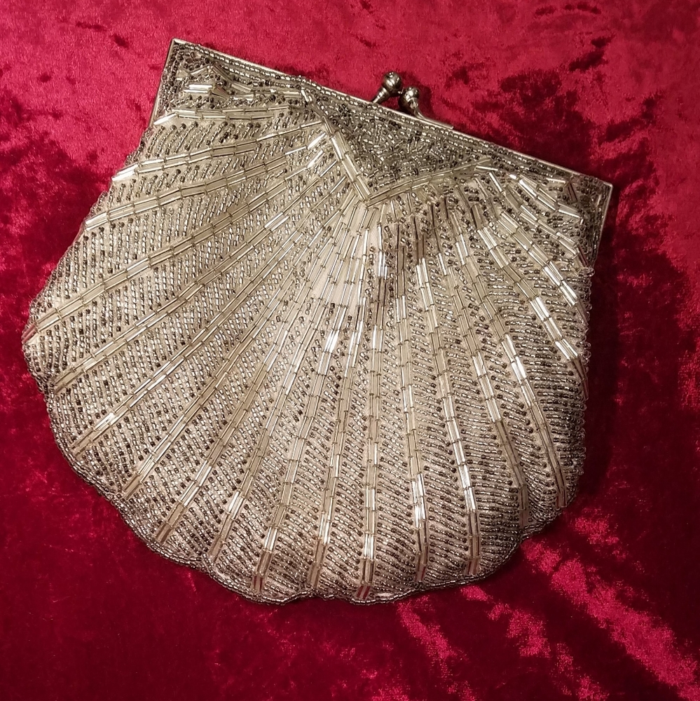 Vintage Deco beaded evening purse